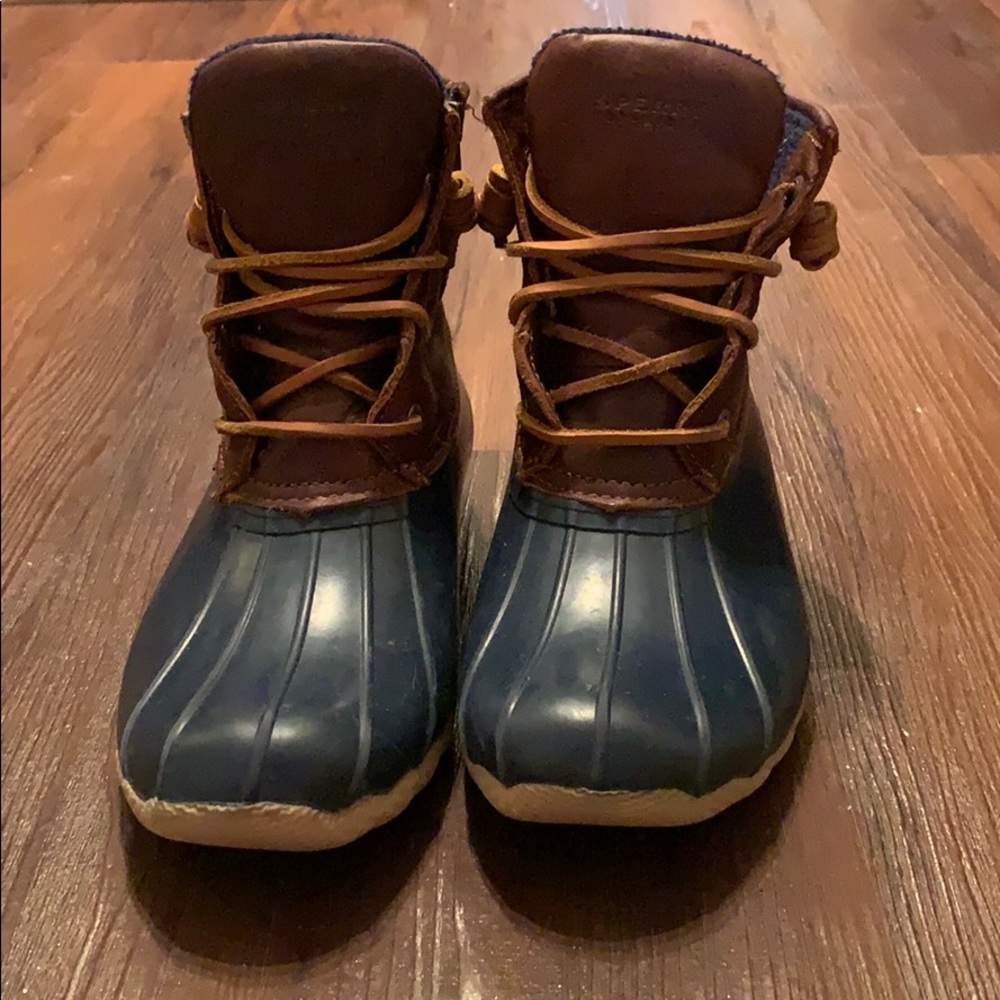 Sperry rain boots